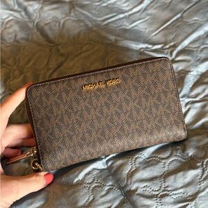 Michael Kors Tan and Gold Zip Wallet